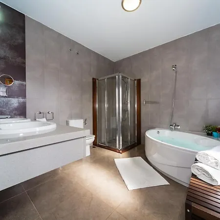 Valentina Private Pool Garden