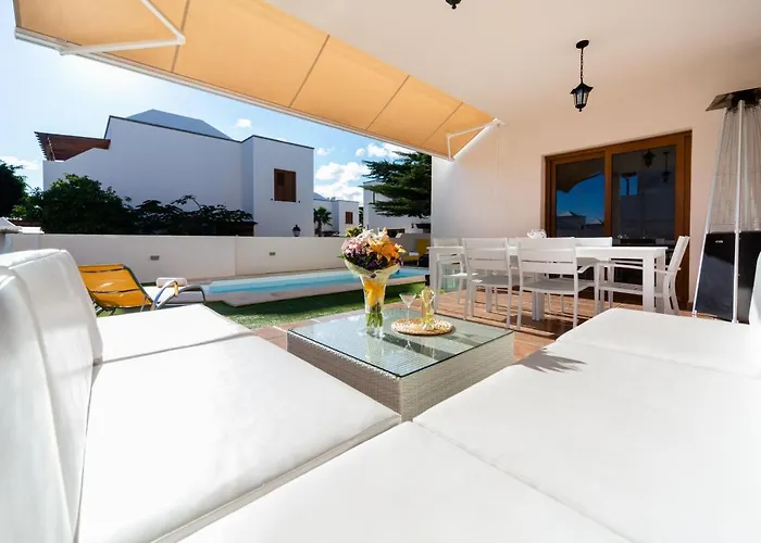 Valentina Private Pool Garden Villa *