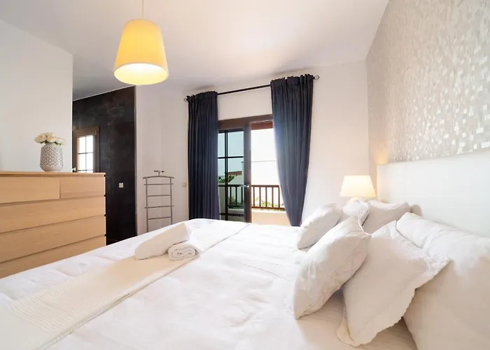 Valentina Private Pool Garden Villa *